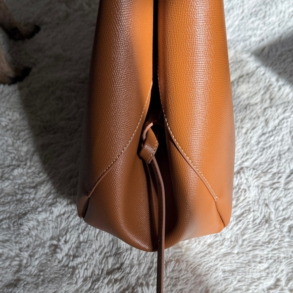 Large Brown designer Tote Bag - Picture 10 of 10